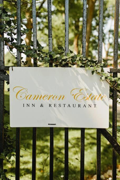 Cameron Estate Inn Mount Joy Kültér fotó