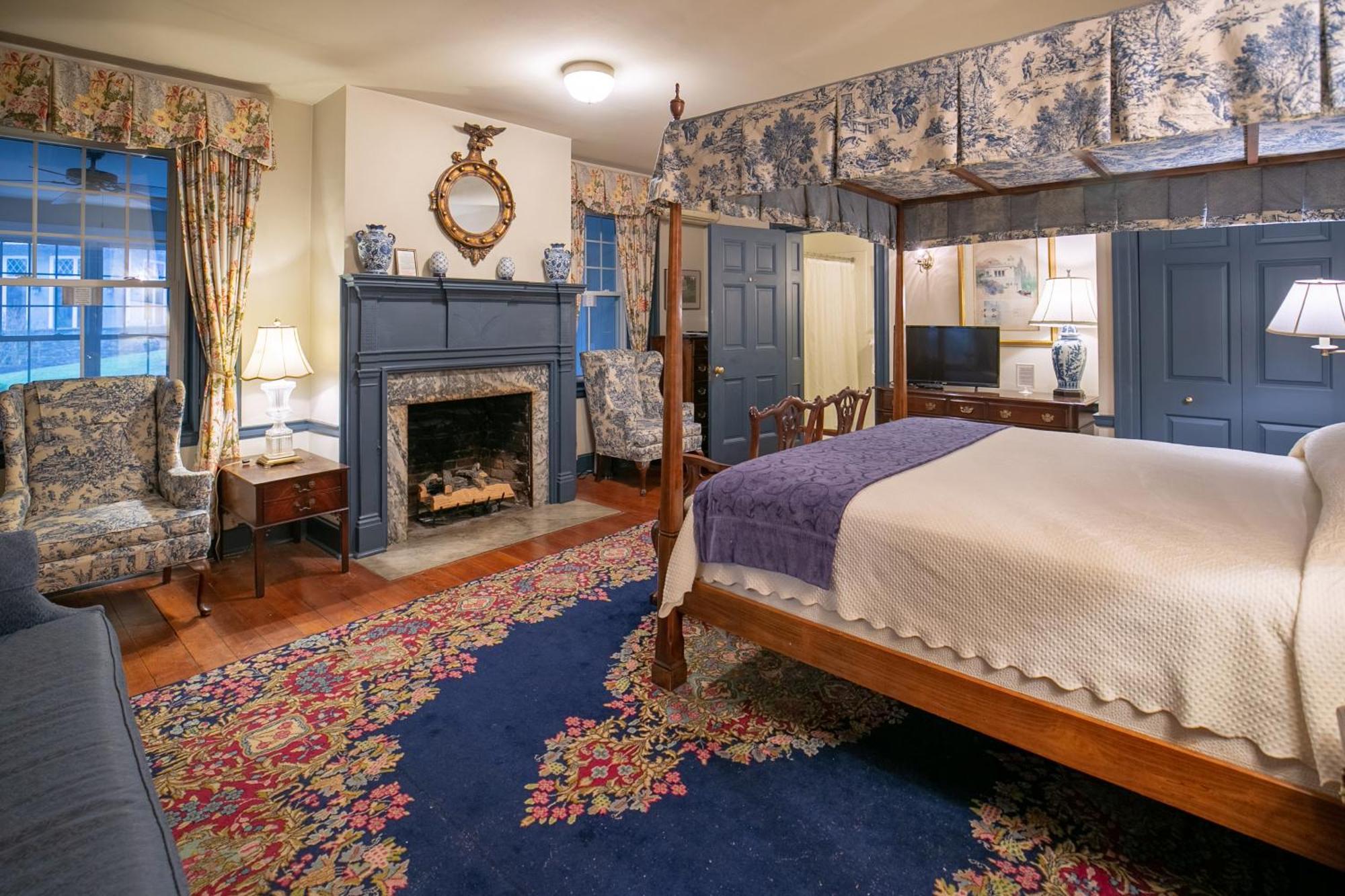 Cameron Estate Inn Mount Joy Kültér fotó