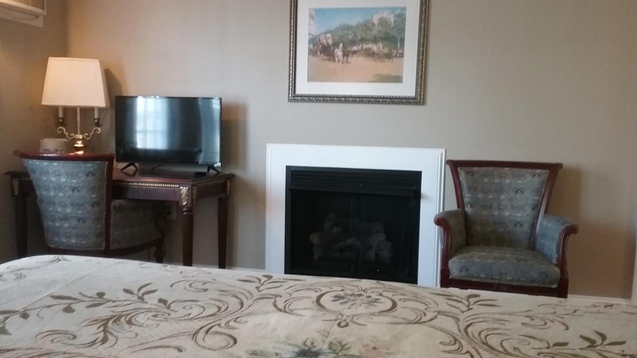 Cameron Estate Inn Mount Joy Kültér fotó